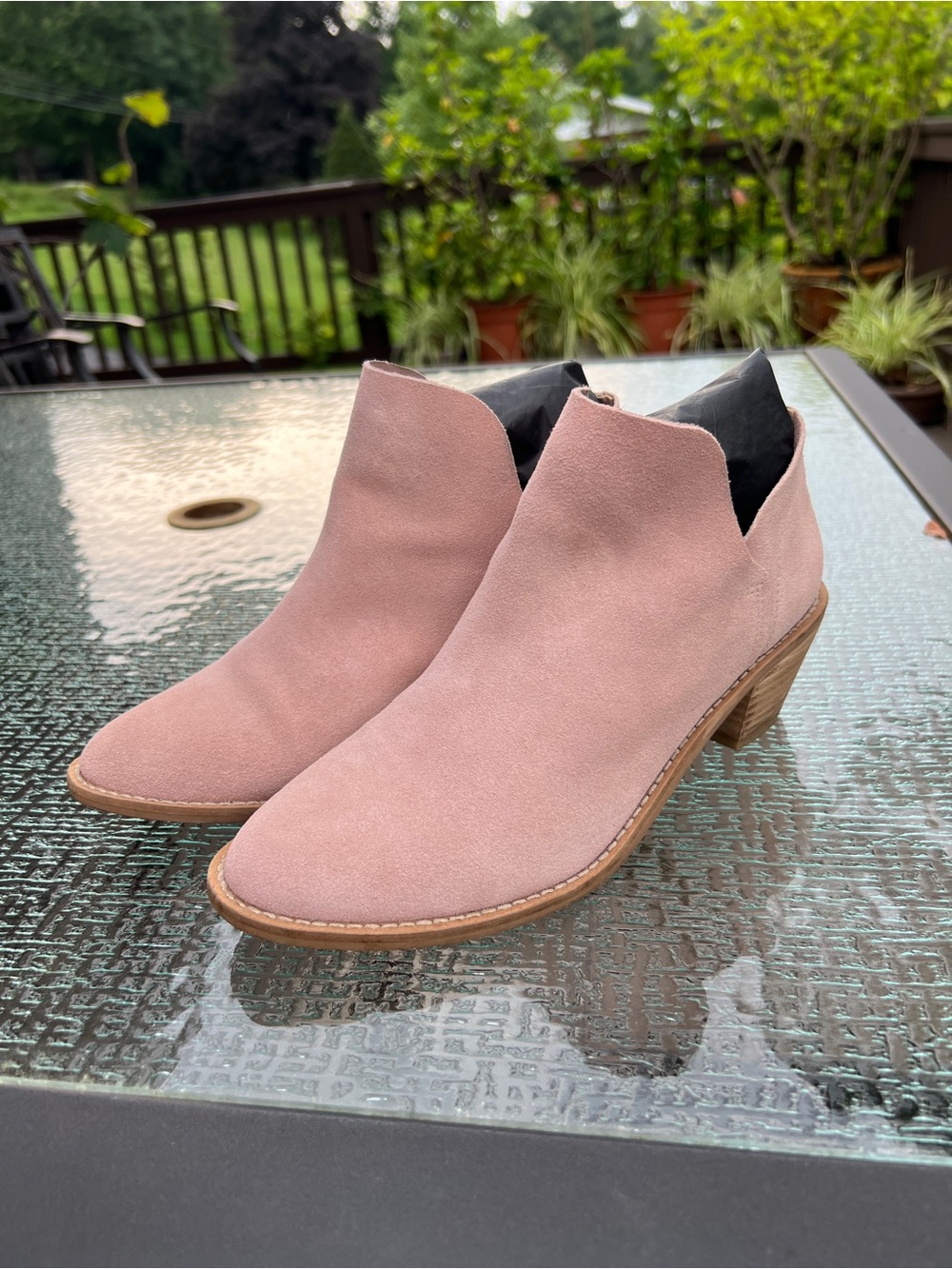 Kelsi Dagger Blush Suede V-Cut Ankle Booties
